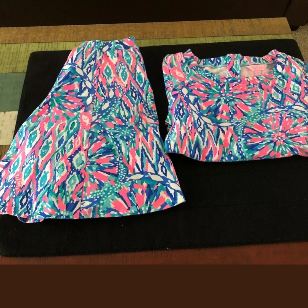 Lilly Pulitzer Set Crop Top and skort - Picture 5 of 5